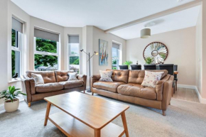 Quay House, North Coast 6 bedroom holiday home